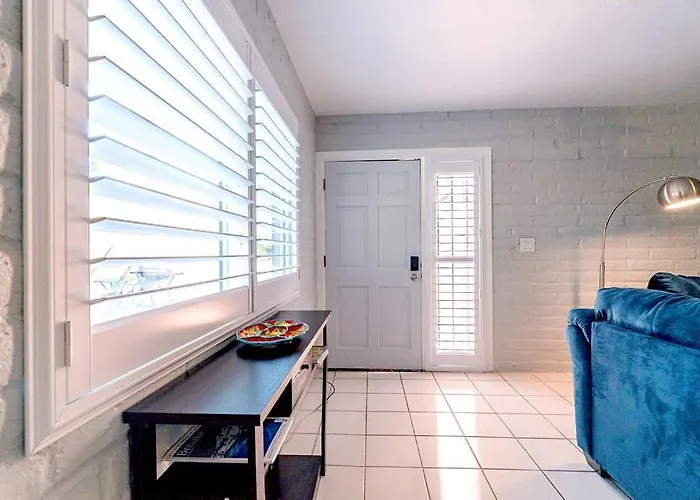 Alegria Corner - Charming Dog-friendly, 2br-1ba With Pool, Mountain Views * Tucson
