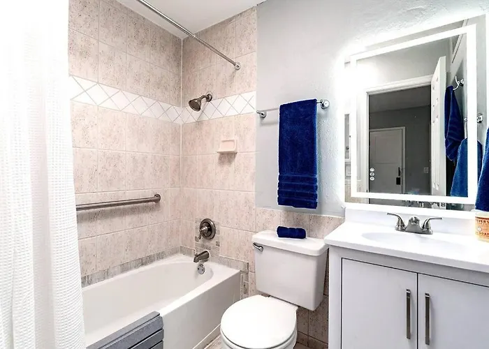 Apartment Alegria Corner - Charming Dog-friendly, 2br-1ba With Pool, Mountain Views Tucson